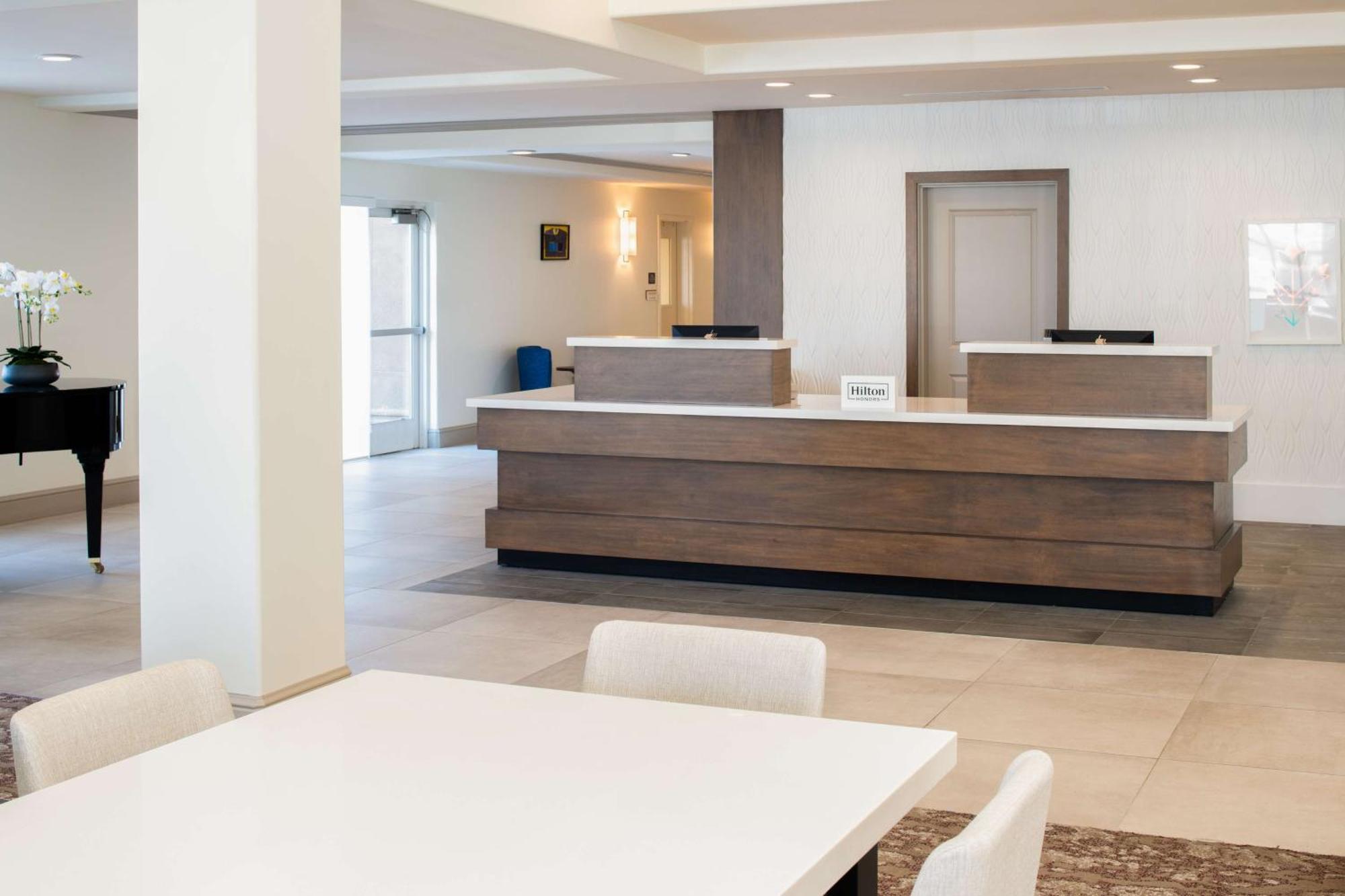 Hilton Garden Inn Fontana Exterior foto